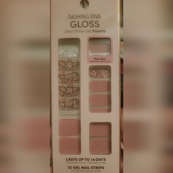 3 pks of Dashing diva gloss strips - Picture 4 of 5